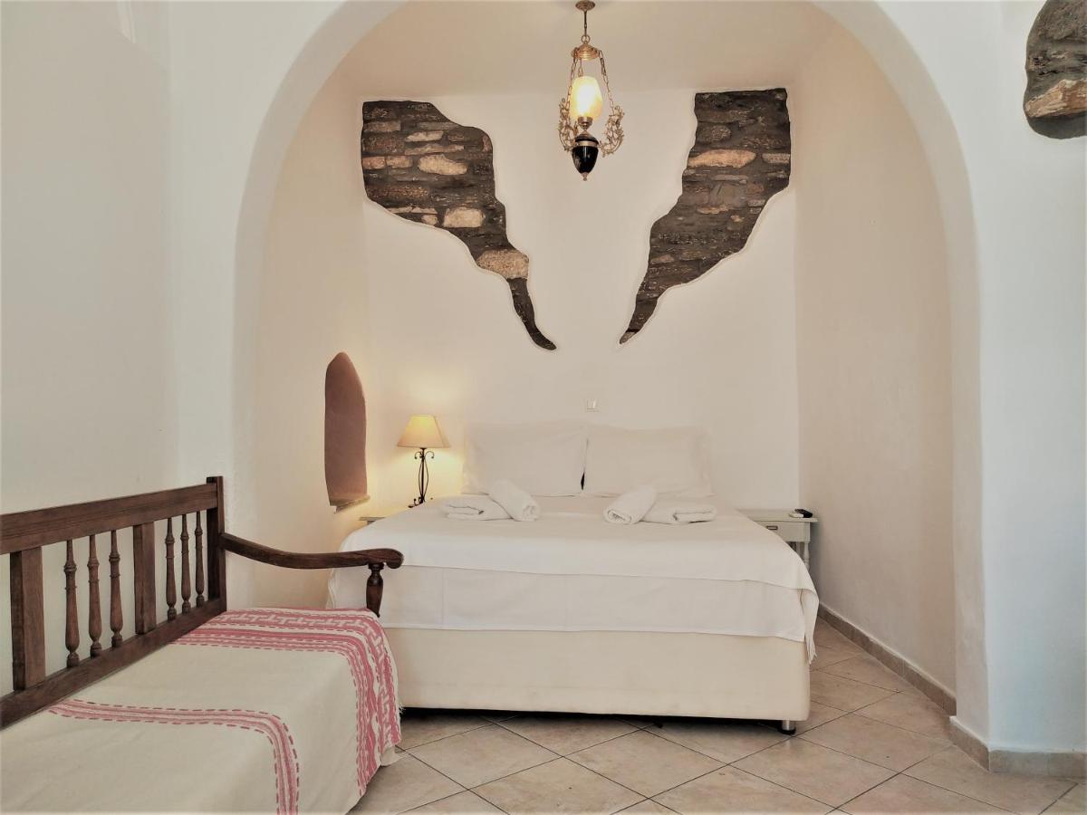 Pallada Rooms Тинос Екстериор снимка