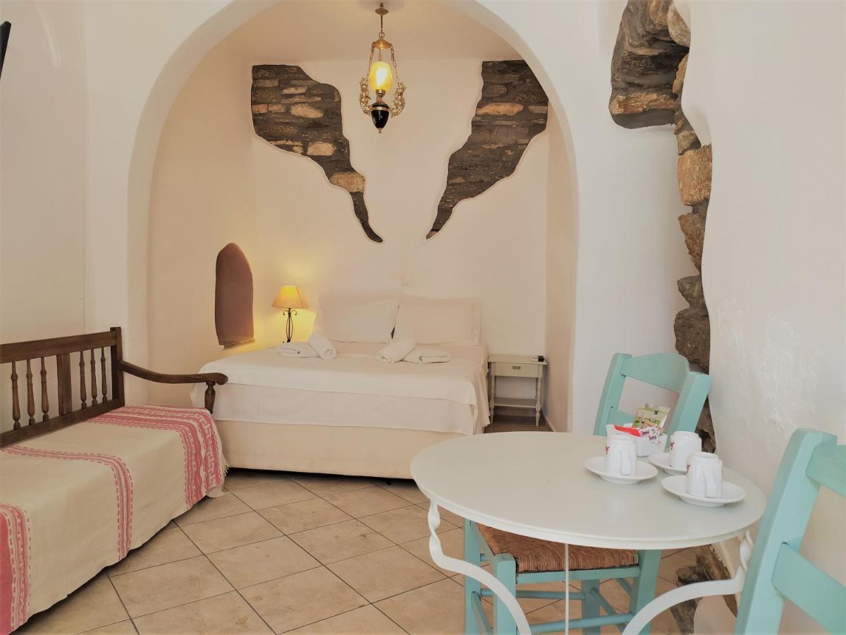Pallada Rooms Тинос Екстериор снимка