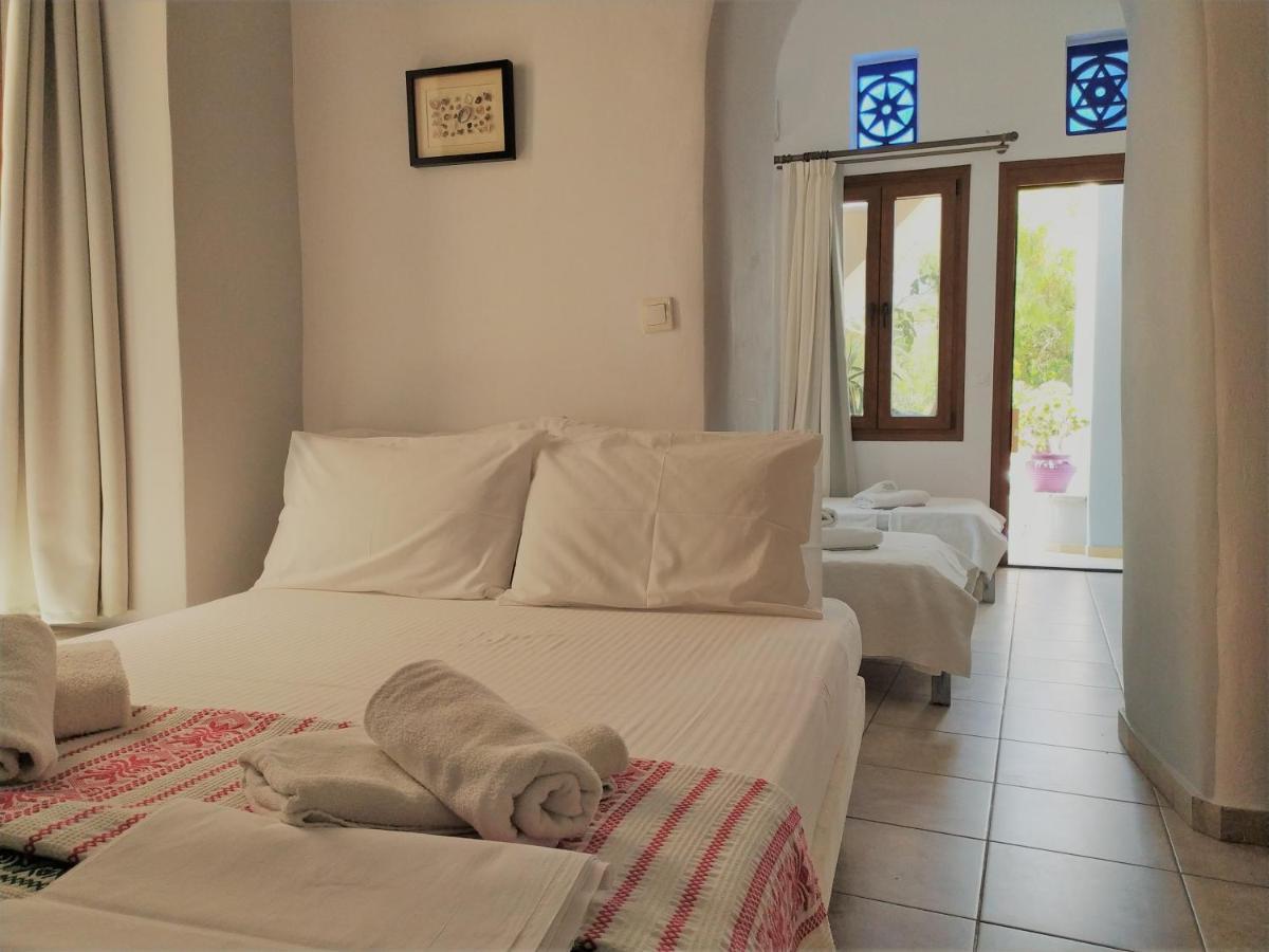 Pallada Rooms Тинос Екстериор снимка