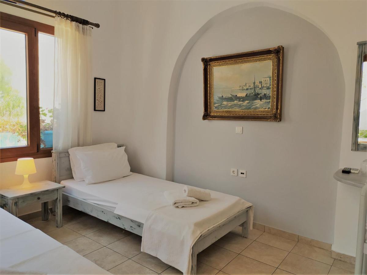 Pallada Rooms Тинос Екстериор снимка