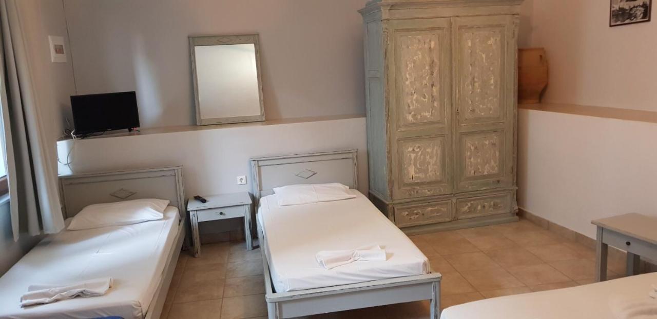 Pallada Rooms Тинос Екстериор снимка