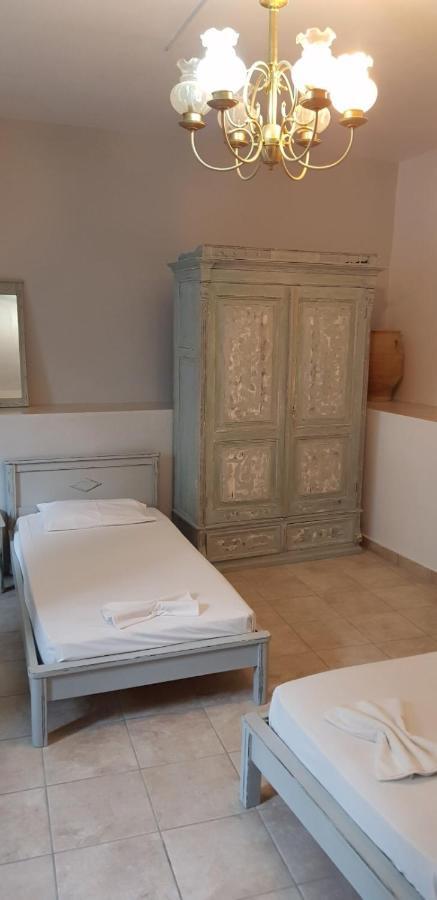 Pallada Rooms Тинос Екстериор снимка